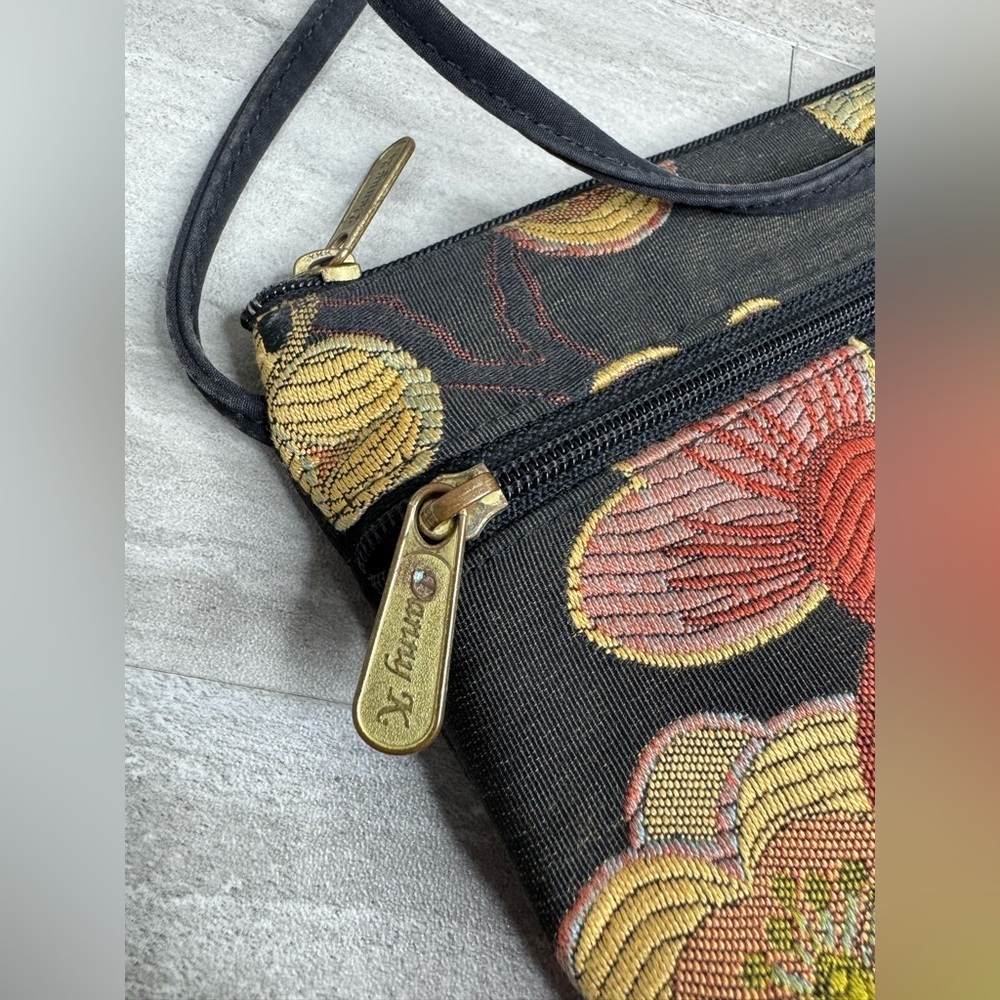 Danny K Floral Tapestry Handmade Lined Crossbody Bag - Picture 8 of 8